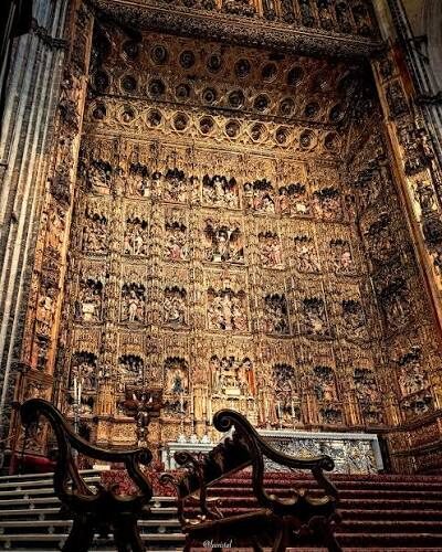 Seville Cathedral – Colonial Wealth, Excess and Cultural Accumulation